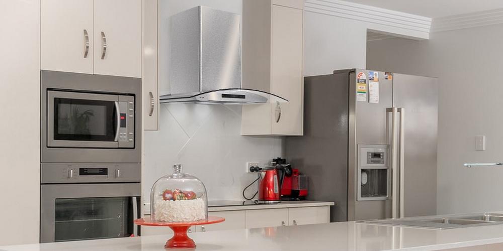 glass range hood which easy to clean